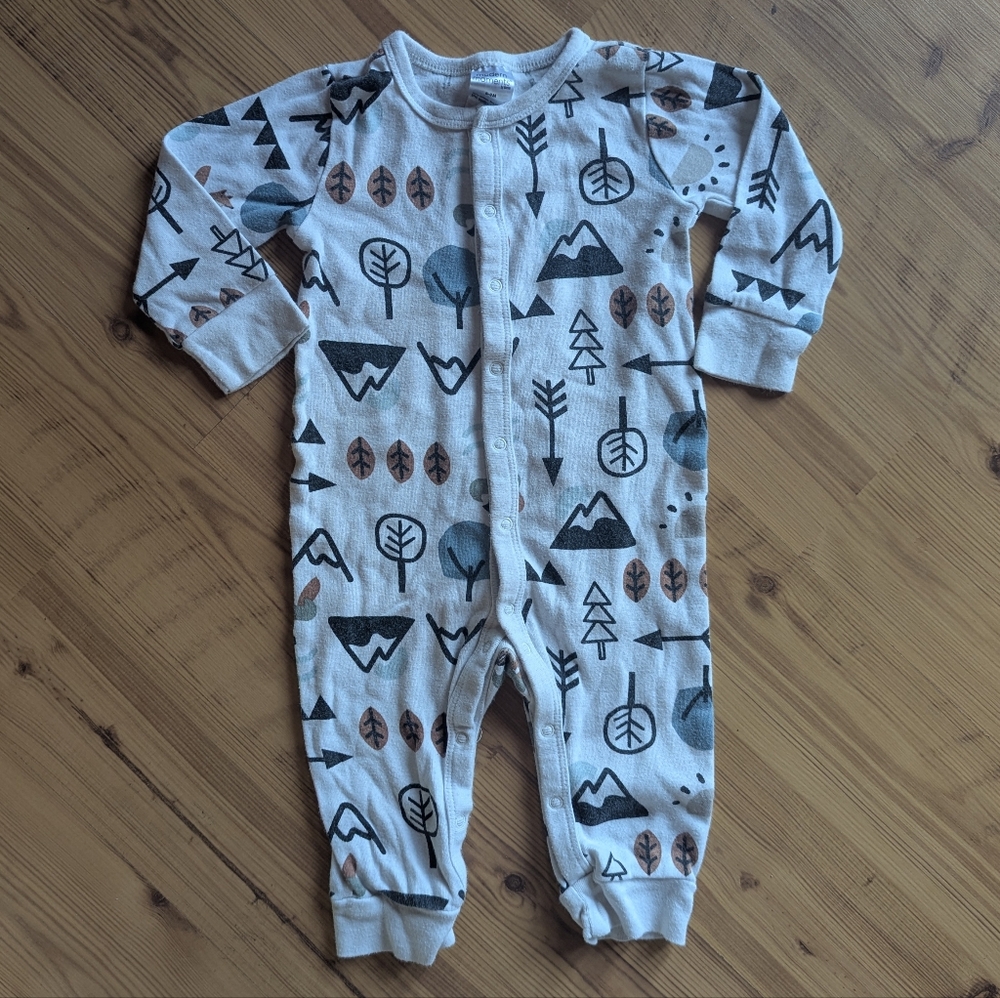 Modern Moments Mountain Pajamas 6-9mo